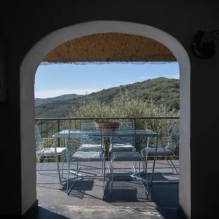 Appartamento Rustic With Garden And Whirlpool
