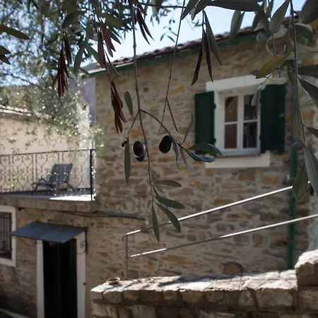 Rustic With Garden And Whirlpool * Praelo