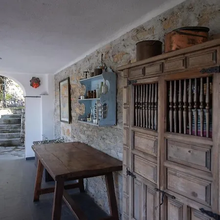 Rustic With Garden And Whirlpool * Praelo